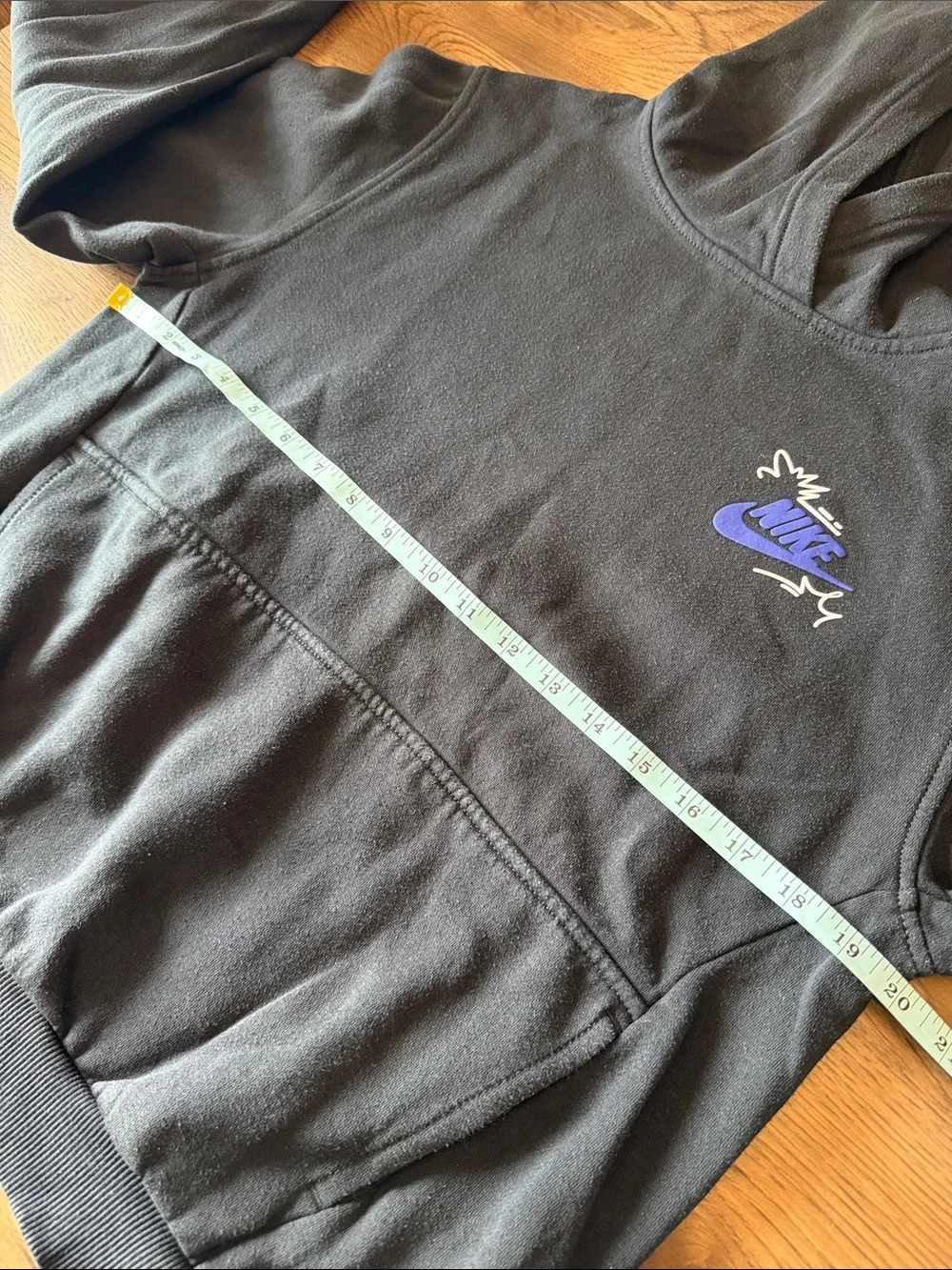 Nike Boys XL Black Hoodie Sweatshirt